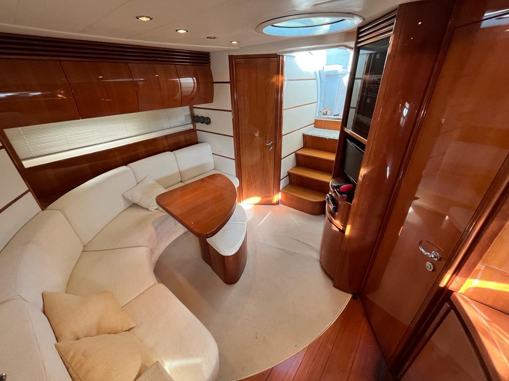 2004 PERSHING 50' 